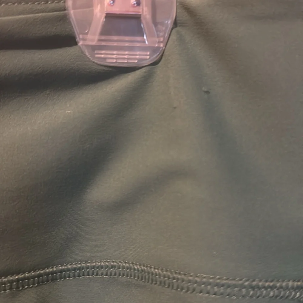 Old navy green sporty powersoft bike shorts